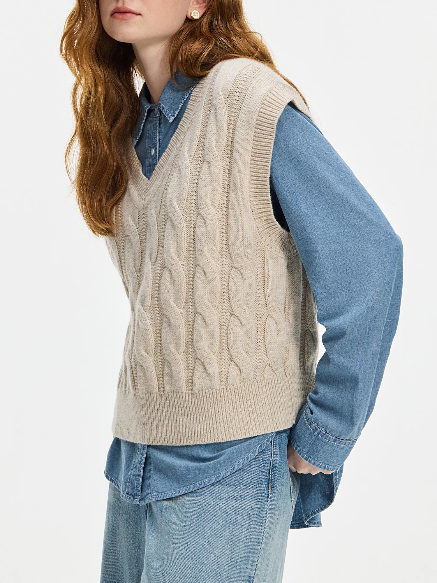 Elegant Cable Knit Sweater Vest Set