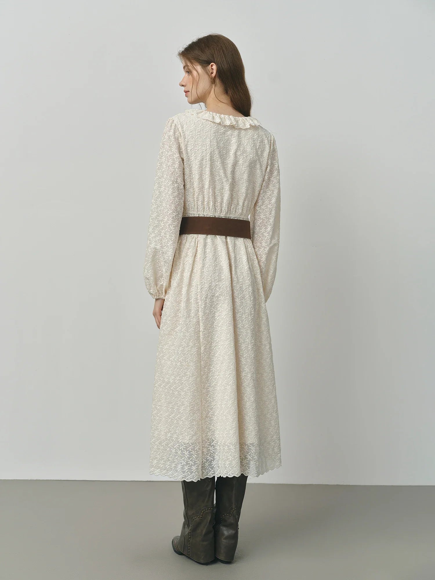 Elegant V-Neck Maxi Dress with Lace