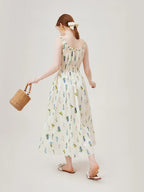 Elegant Sleeveless Floral Midi Dress