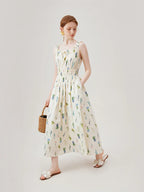 Elegant Sleeveless Floral Midi Dress