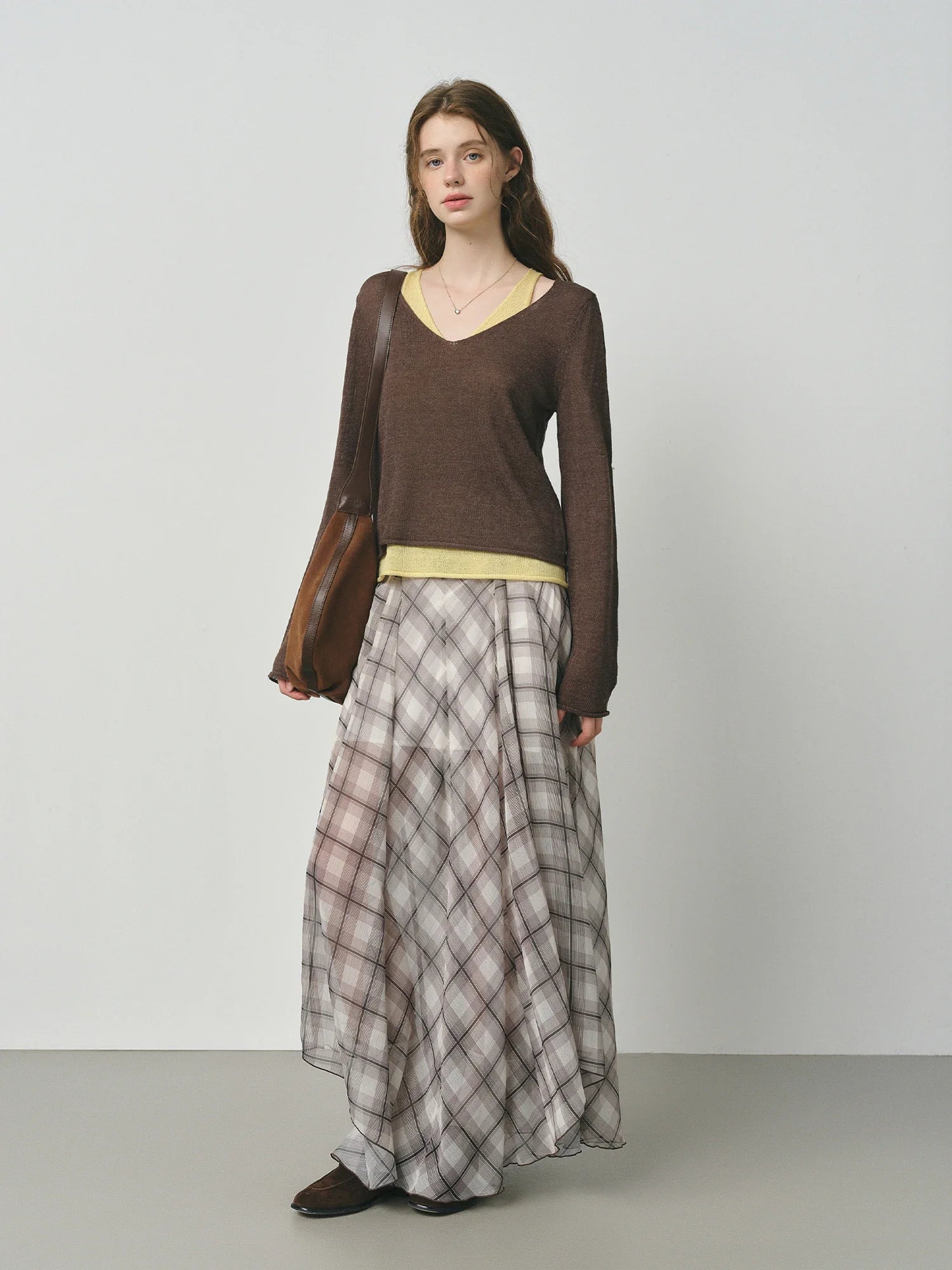 Chic Two-Tone Knit Sweater