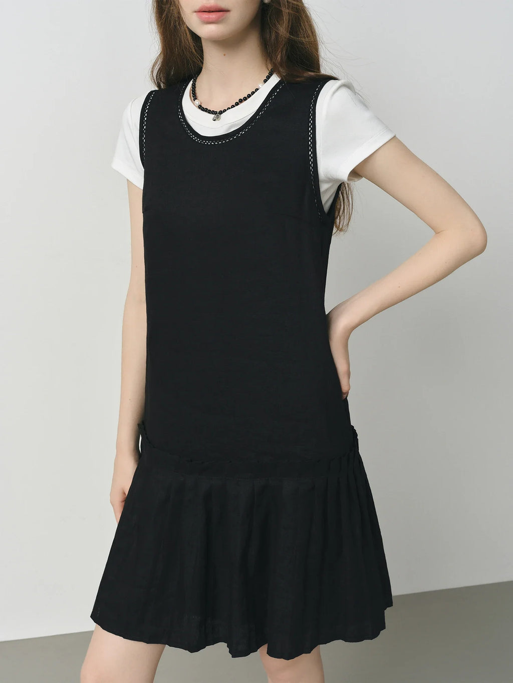 Elegant Linen Sleeveless Dress