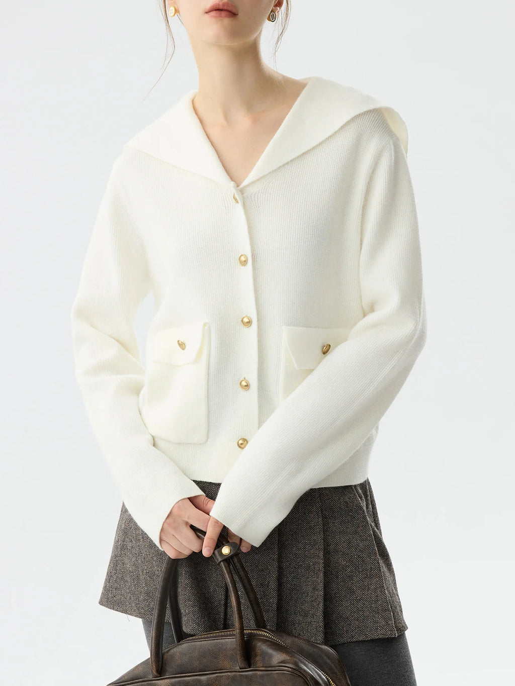 Chic V-Neck Knit Sweater