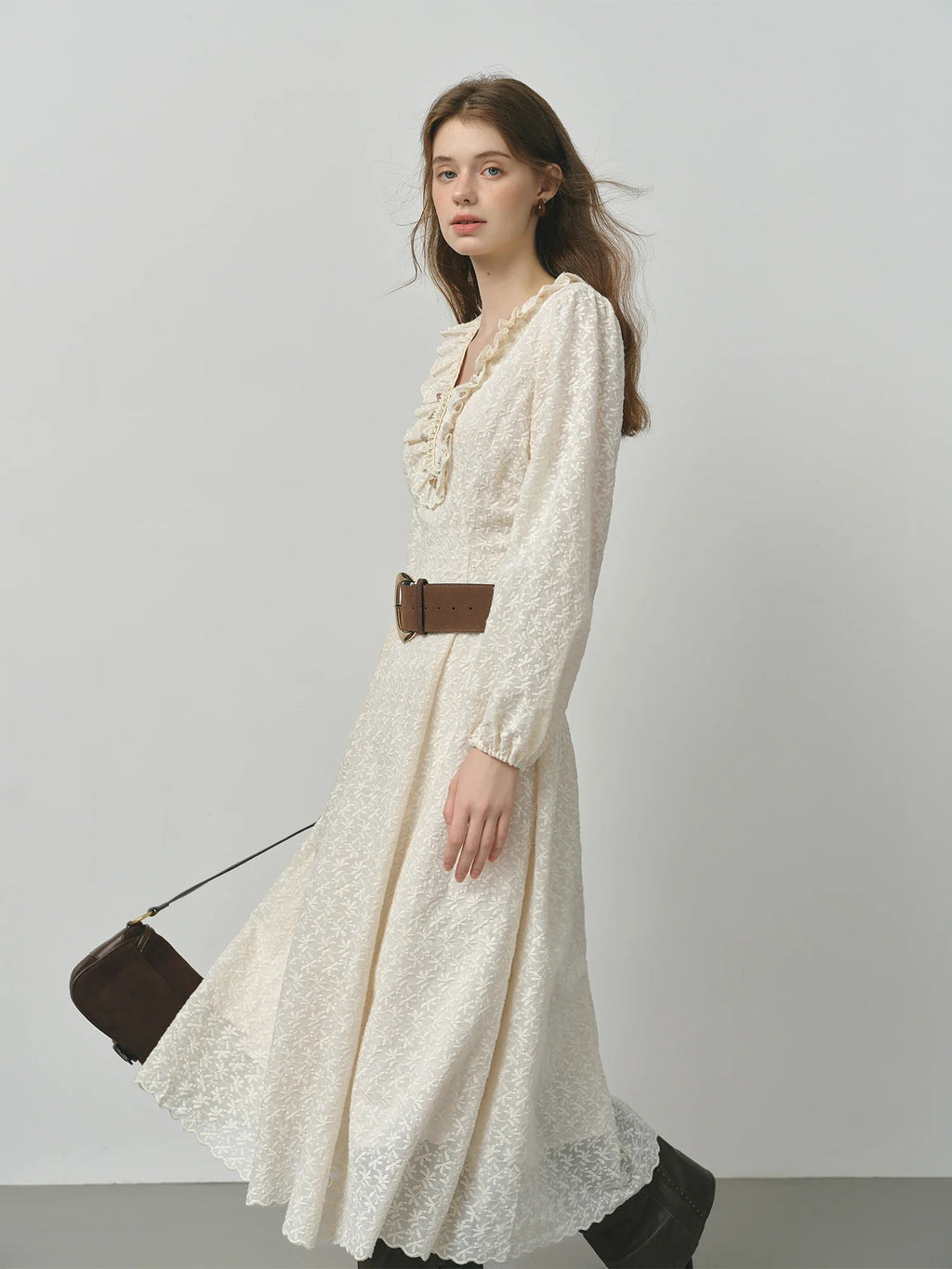 Elegant V-Neck Maxi Dress with Lace