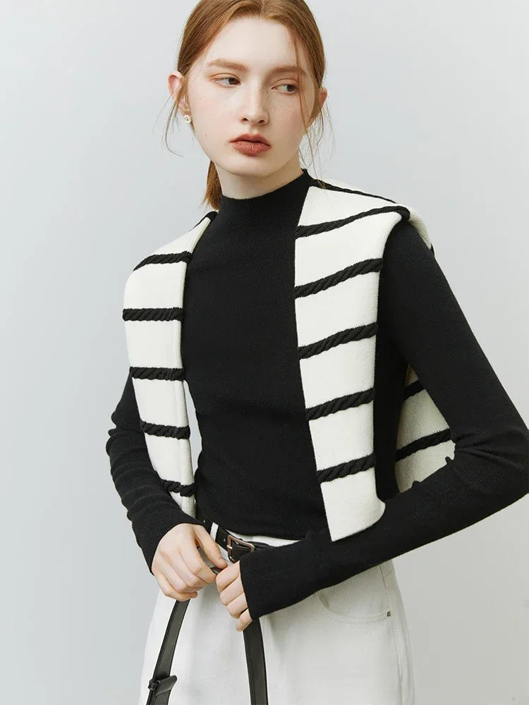 Velvet Turtleneck Slim Pullover